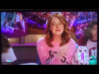 I'm screaming! emma stone is fangirling over @bts twt in this snl promo commercial! i wish i could be there!