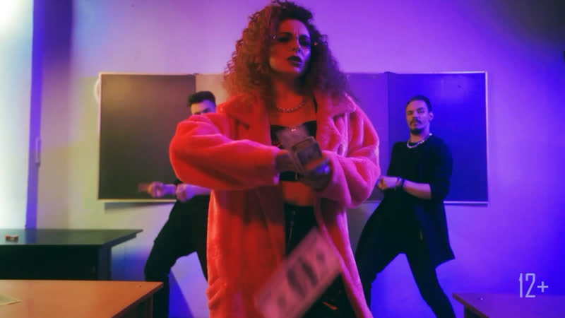 Pelageya stefoglo paco rabanne