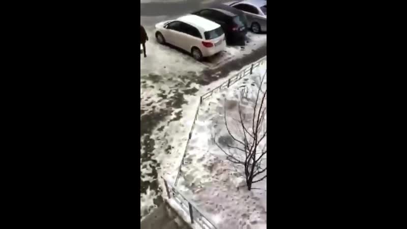 Как сквозь землю провалился