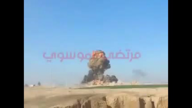 Ирак пешмерга уничтожают из птрк атакующего смертника на машине