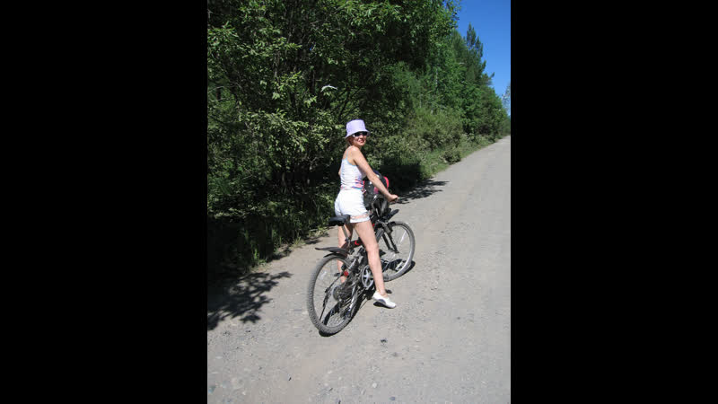 Под курском родители заглянули в телефон 18 летнего школьника и узнали, что его совратила биологичка