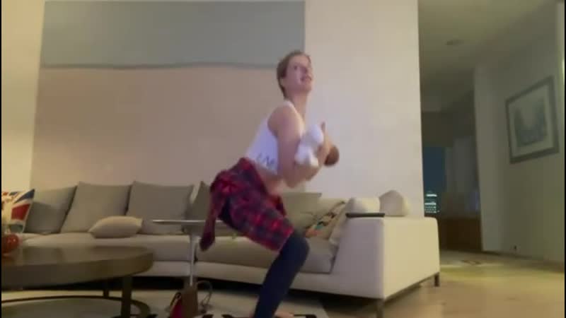 Арзамасова приводит себя в форму