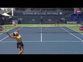 Huge hold for @sabalenkaa shes one game from the semifinals mubadalasvc