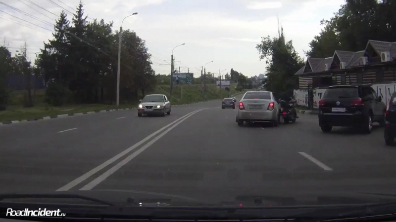 ✔ особое мнение неадекватные водитель подрезал мотоциклиста в воронеже (17 08 2016)