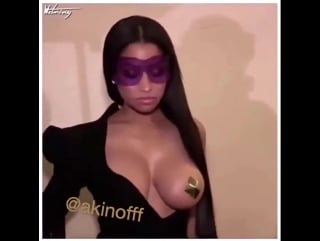 Nicki minaj in paris fashion week 2017