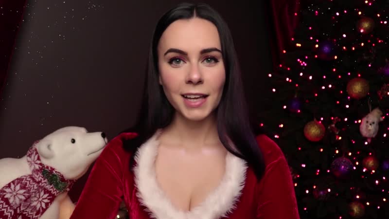 Heyhelen показала сиськи на стриме