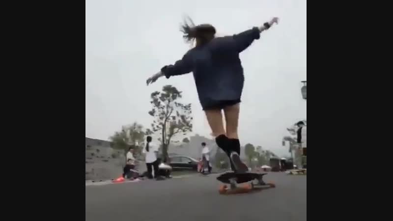 Nasha svalka skater
