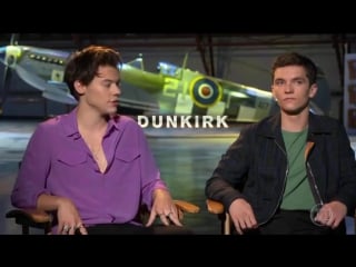 Harry and fionn whitehead on brazilian tv show fantastico