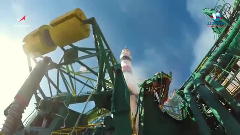 Батут работает! (с) и маск (российский батут для астронавтов nasa)