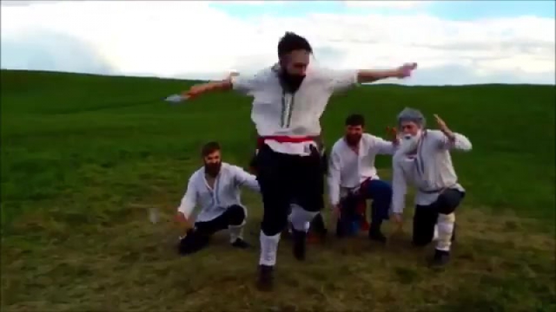 А лапти хороши