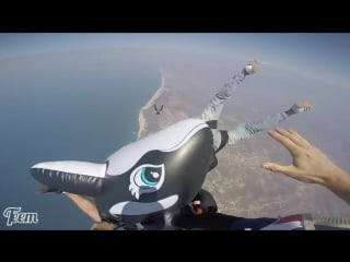 Hard premature parachute opening, porn dive with inflatable whale