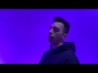 Deliver de light супергерой (сниппет)