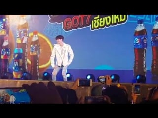 [fancam] 160922 югём @ «est cola» 'fly to chiangmai' event