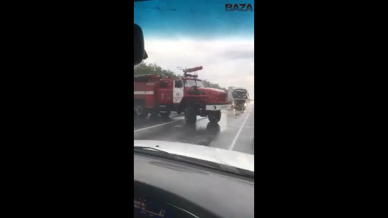 Фура с оборудованием для шоу "я" филиппа киркорова попала в аварию на трассе под волгодонском