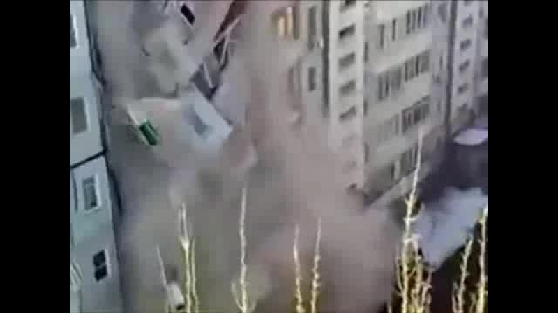 Подъезд обвалился (1)