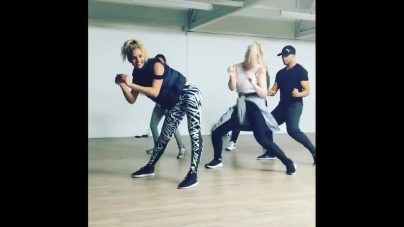 Kirsten dodgen and kyra aoake