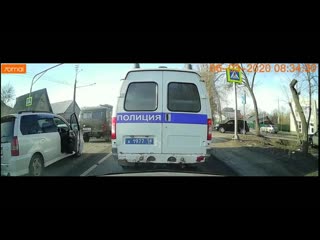 Прилетел в буханку