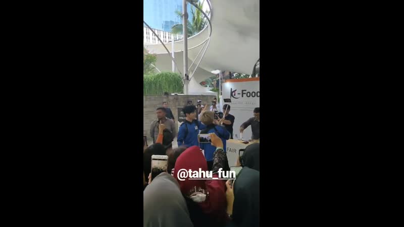 A c e at k food fair 2019 에이스 ace aceinjakarta 볭관 byeongkwan 준 jun jadi fansite sehari