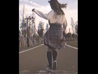 Aesthetic girl skateboarding mov mp4