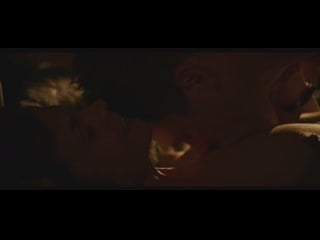 Сильвия хукс (sylvia hoeks hot scenes in "renegades" 2017)