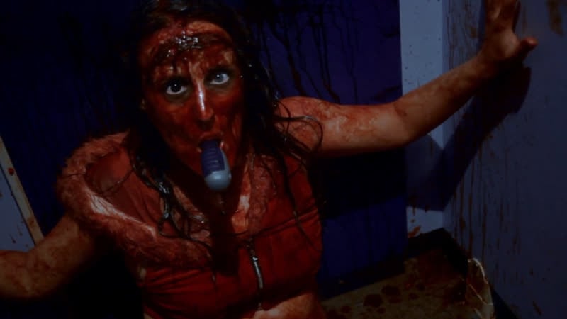 Кабинка (2013) комедия, ужасы