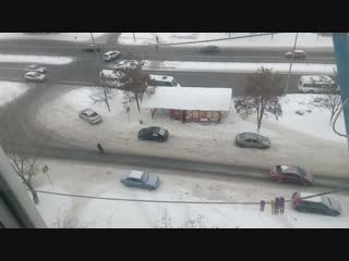 Обоссали останоу возле баше 31декабря18г