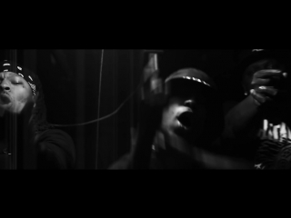 Talley of 300 & montana of 300 gas mask