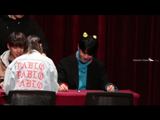 [fancam] [30 12 17] hands up фансайн в сувоне