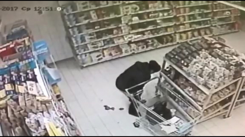 Приспичило отложить личинку