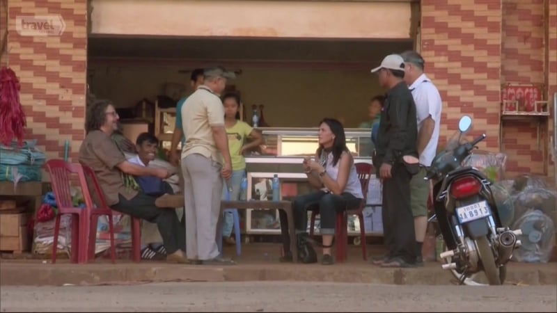 В погоне за драгоценностями 5 серия (камбоджа голубой сапфир и циркон) hd 720p