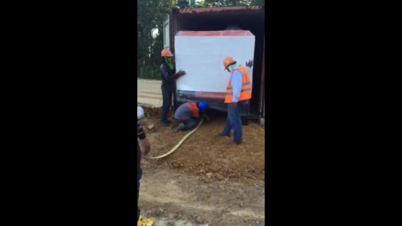 Denair в тайланде выгрузка из контейнера