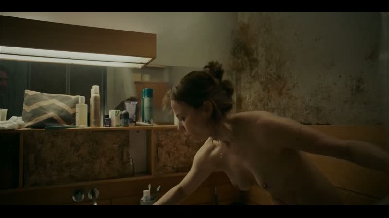 Сюзанн клеман (suzanne clement) голая в сериале "занос" (dérapage, 2020) сезон 1 / серия 1 (s01e01) hd 1080p