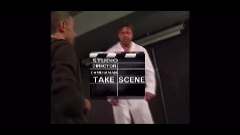 Бояков репетирует спектакль, где размахивают голым половым членом (до "лавр")