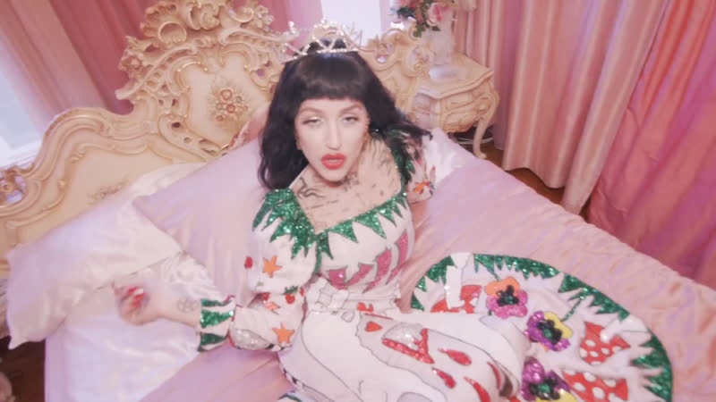 Brooke candy ft toopoor freak like me