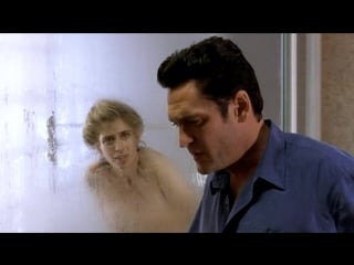 Голая хелен слэйтер (helen slater) в фильме "дом на холмах" (a house in the hills, 1993, кен видерхорн)