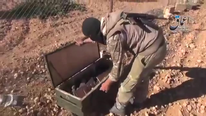 Впс сша скинули військовий вантаж (зброю та боєприпаси) на позиції бойовиків іг 21 10 2014