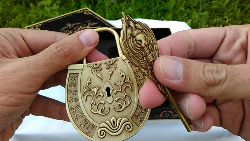 Замочек "подкова"