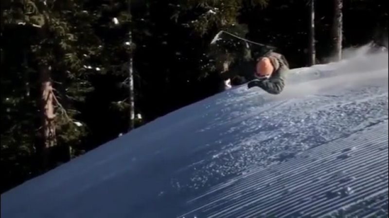 Не подскажите который час?