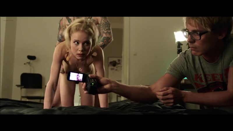 Лаура бирн, аманда пилке, ленна куурма, матлеена куусниеми голая бухта