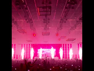 Armin van buuren vs shapov la résistance de lamour live at asot900 utrecht