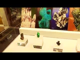 Натуральные камни и минералы всемирная ярмарка в аризоне tucson gem and minera
