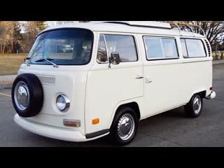 Volkswagen transporter campmobile (1971)