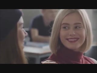 Noora & eva ; i kissed a girl (español)