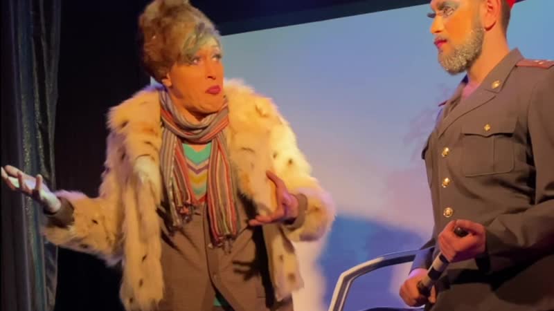 "кабриолет" гр ленинград в версии моны пепперони, авроры и николь