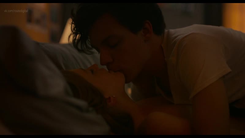 Bobbi (india) salvör (salvor) menuez nude, margaret qualley, etc adam (2019) / бобби сальвор менуэз, маргарет куэлли адам