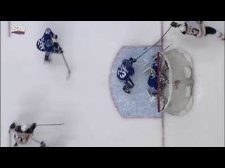 Frederik andersen flashes leather to deny patrice bergeron