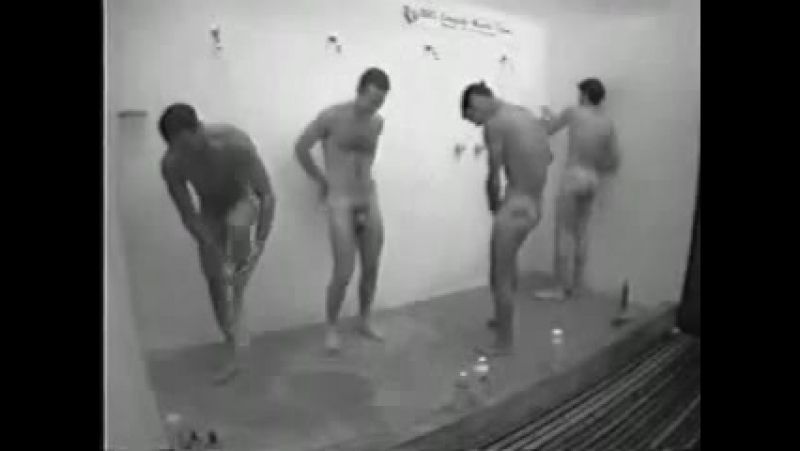 У мужиков в бане встал