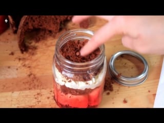 Усные и красивые десерты в баночках mason jars