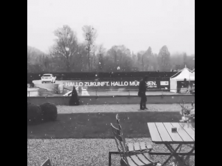 Still snowing 🌨 and now even colder than yesterday ❄️ bmwopenbyfwuag