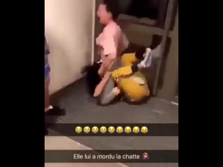 За пизденку кусь mp4